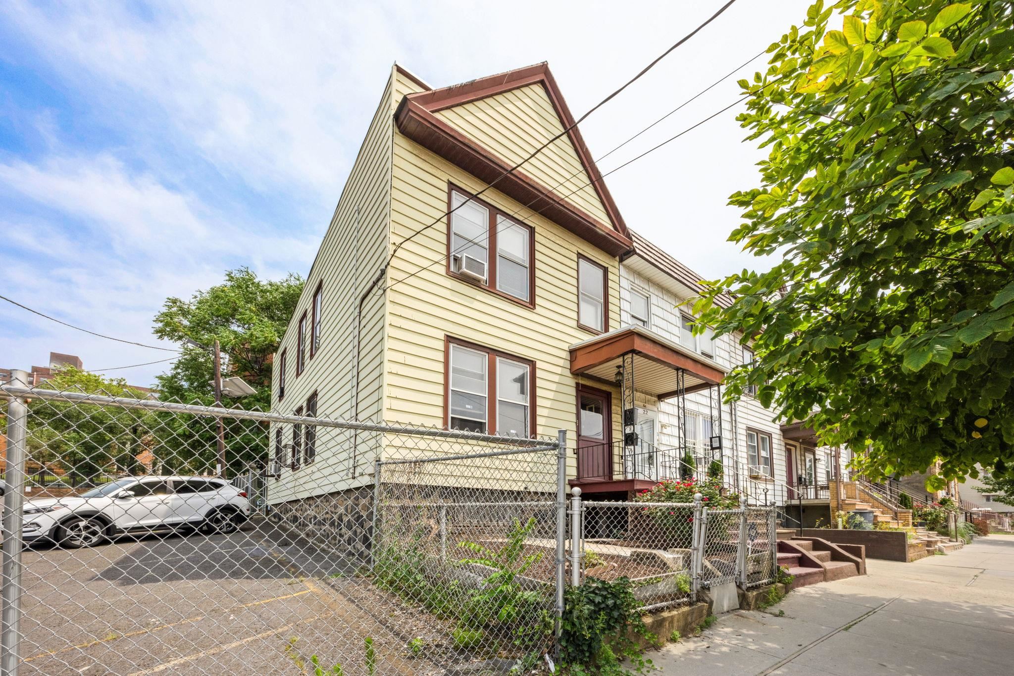 22A SKILLMAN AV JOURNAL SQUARE