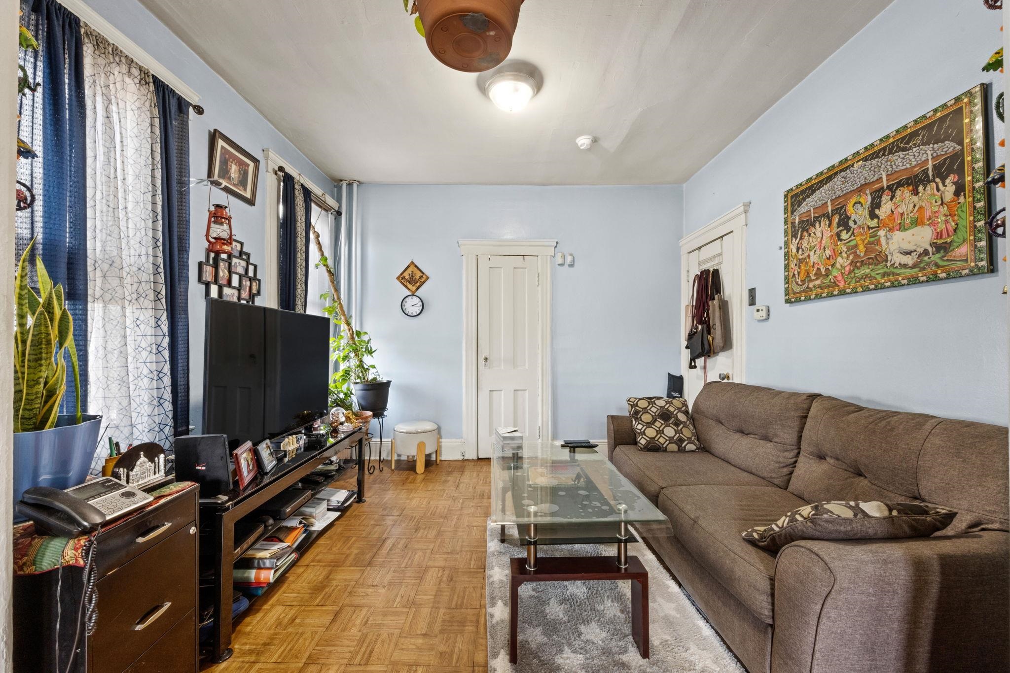 22A SKILLMAN AV JOURNAL SQUARE
