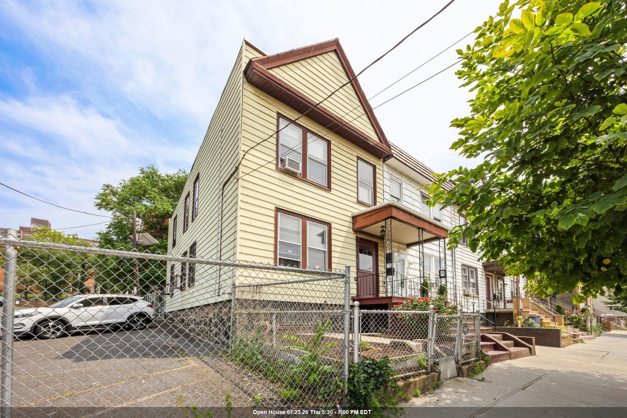 22A SKILLMAN AV JOURNAL SQUARE