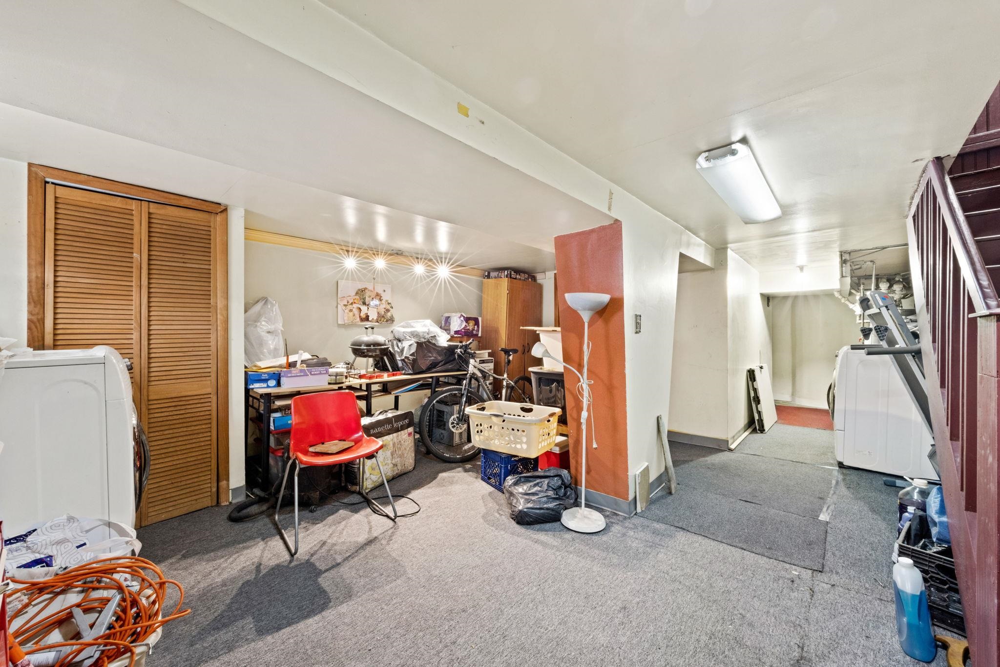 22A SKILLMAN AV JOURNAL SQUARE