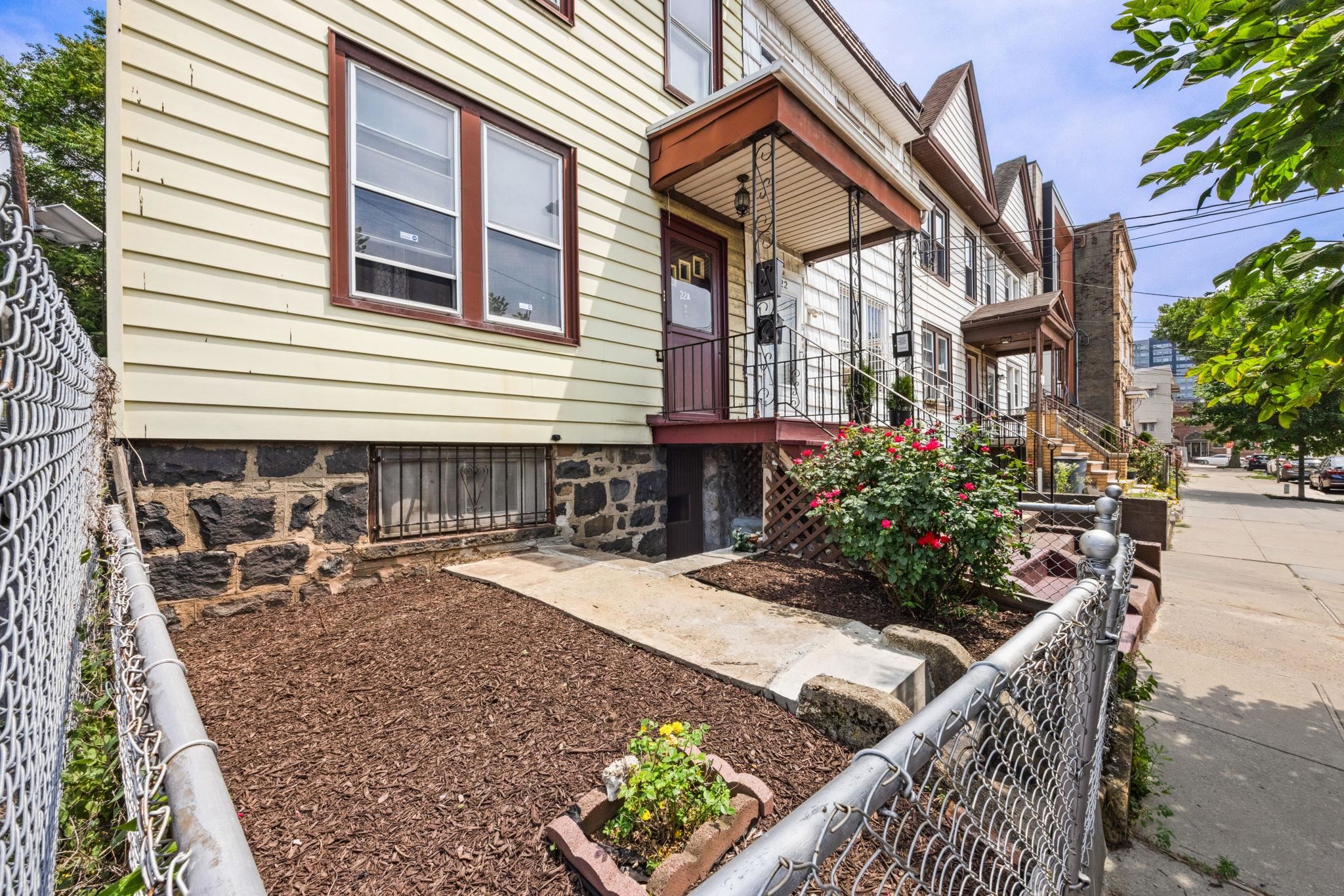 22A SKILLMAN AV JOURNAL SQUARE
