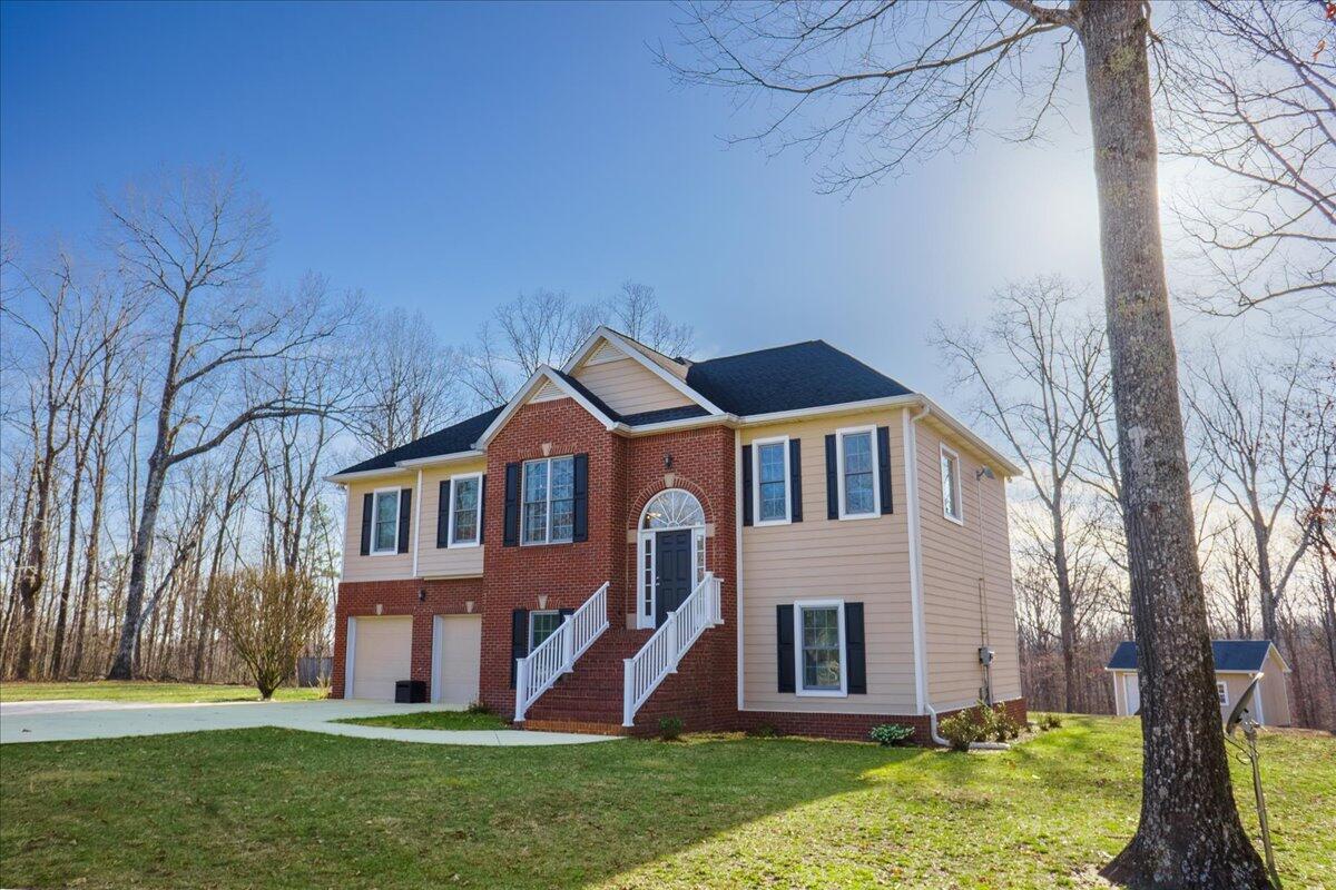 694 Woodall Point Road