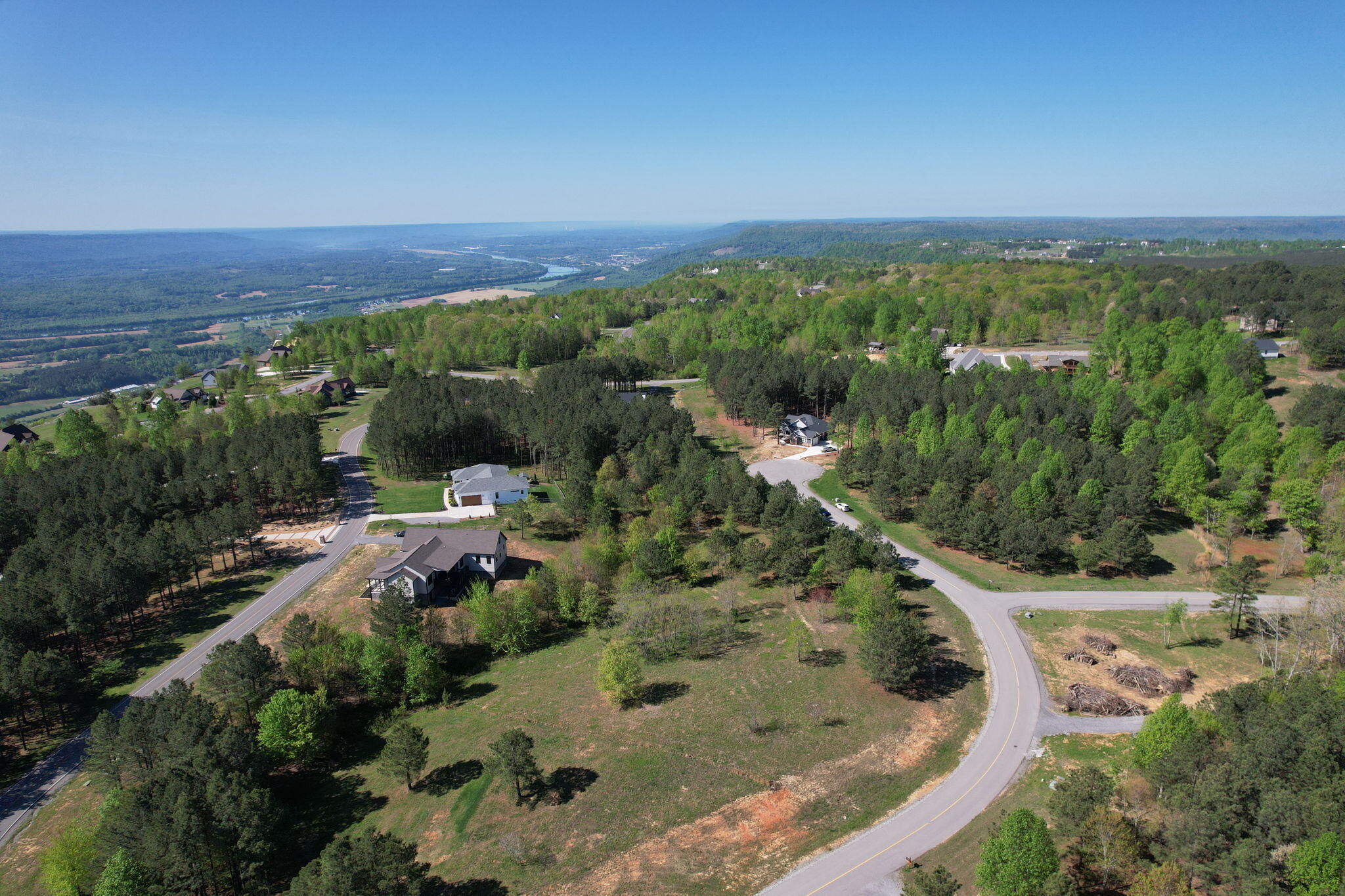 201 Pioneer Road, 216