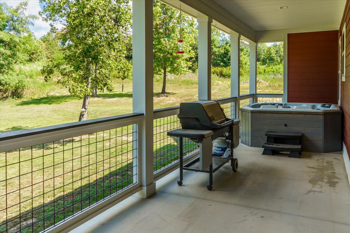 1665 River Bluffs Drive