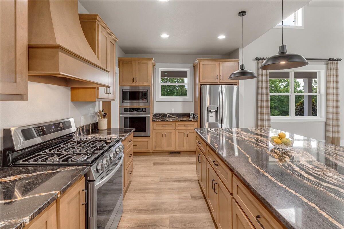 1665 River Bluffs Drive