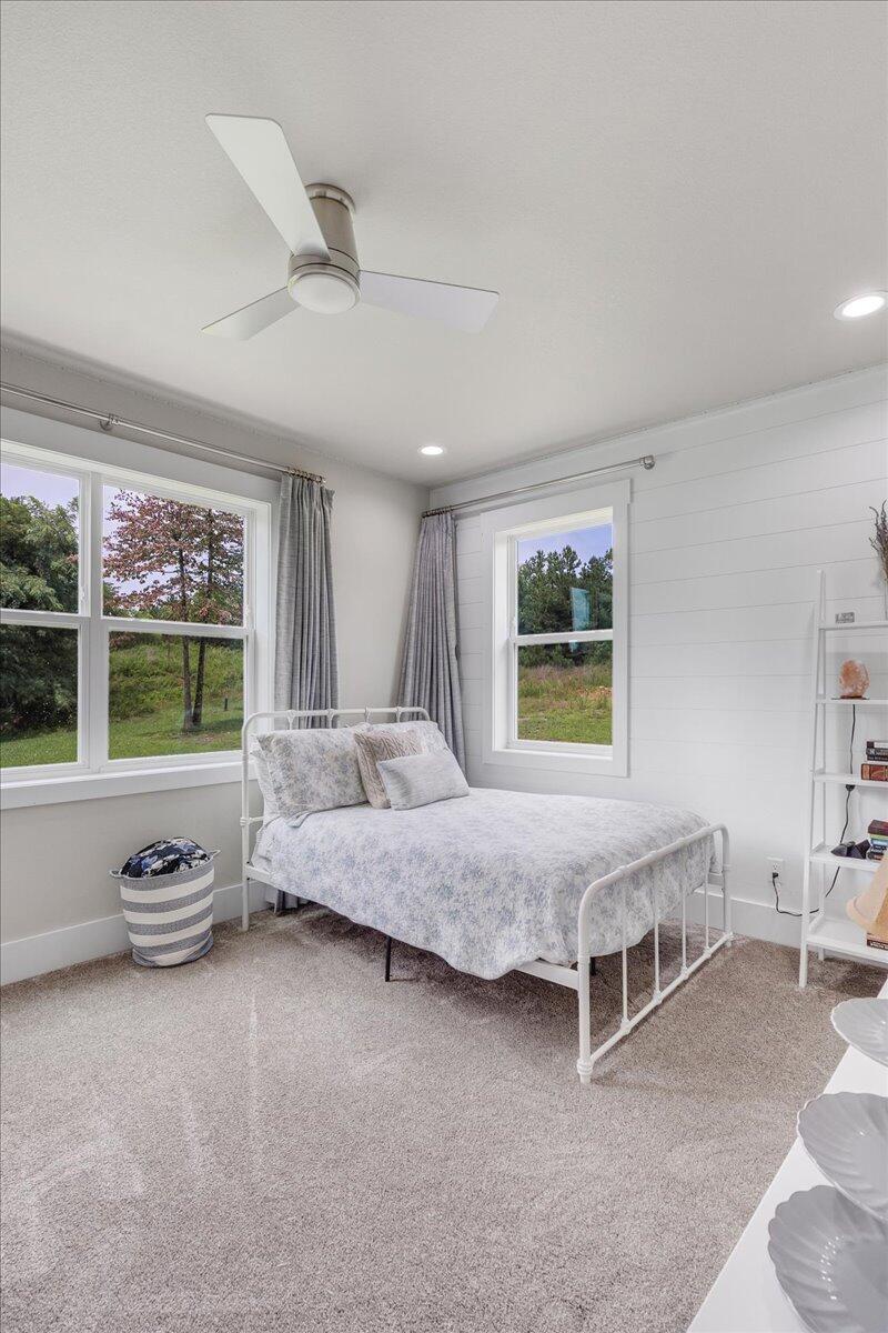 1665 River Bluffs Drive