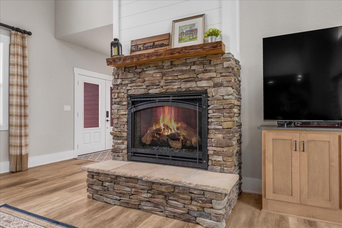 1665 River Bluffs Drive