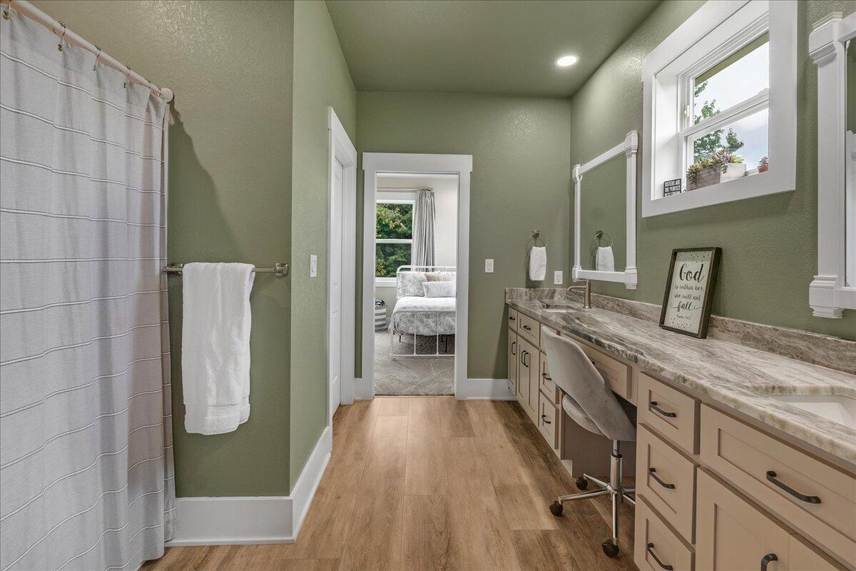 1665 River Bluffs Drive