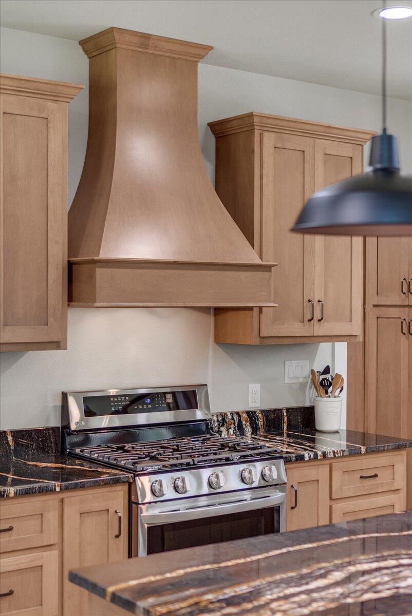 1665 River Bluffs Drive