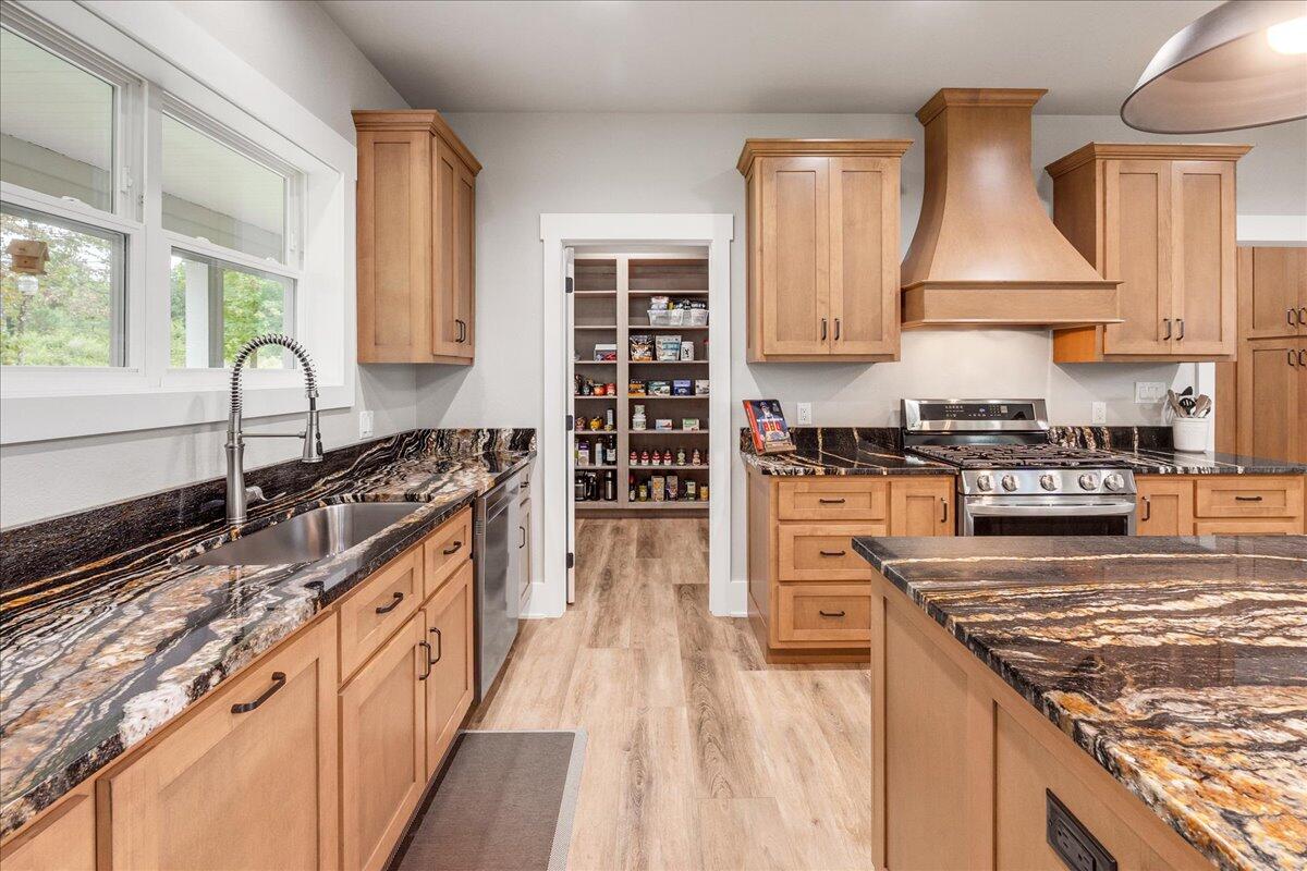 1665 River Bluffs Drive