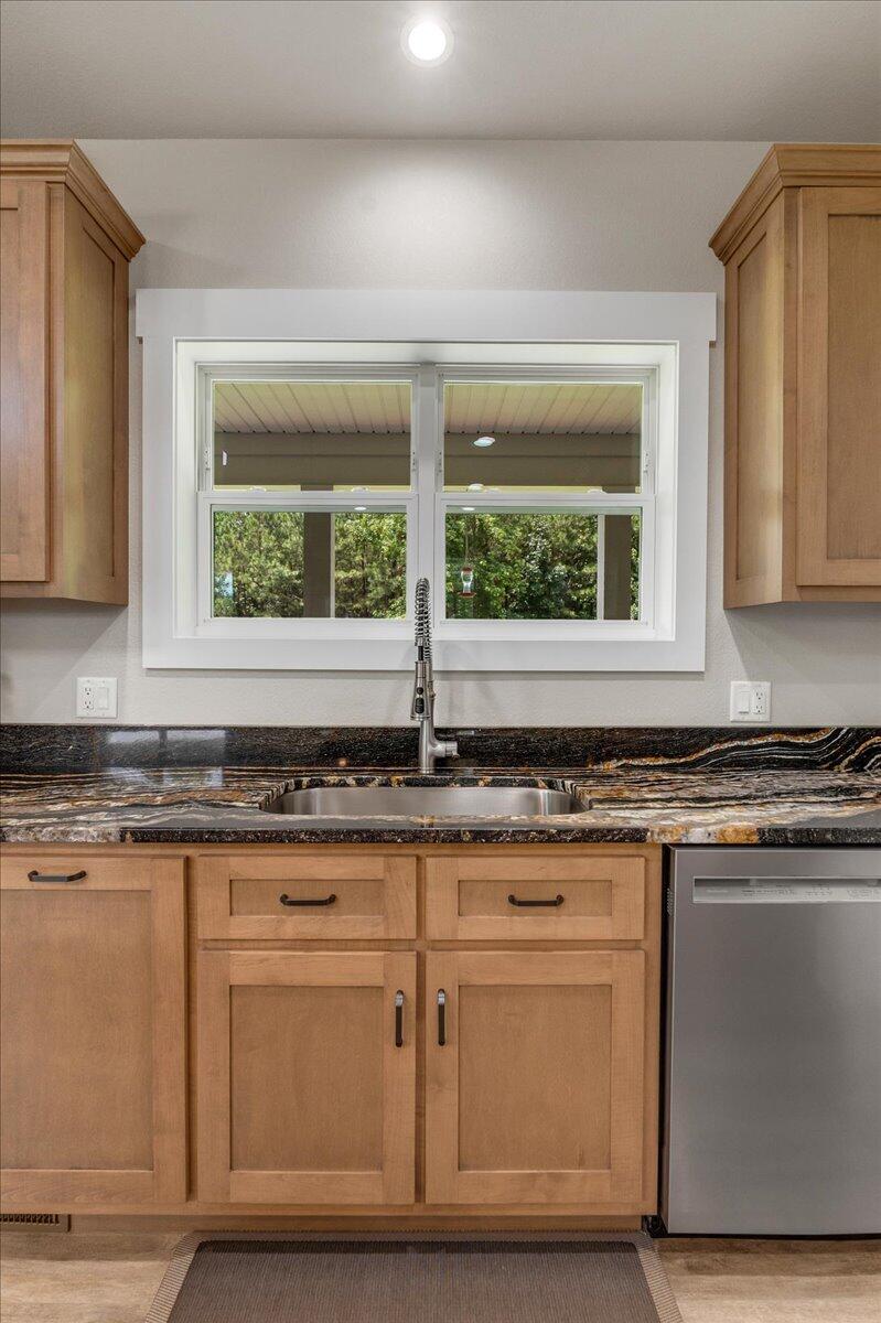 1665 River Bluffs Drive