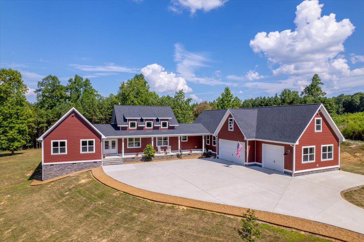 1665 River Bluffs Drive