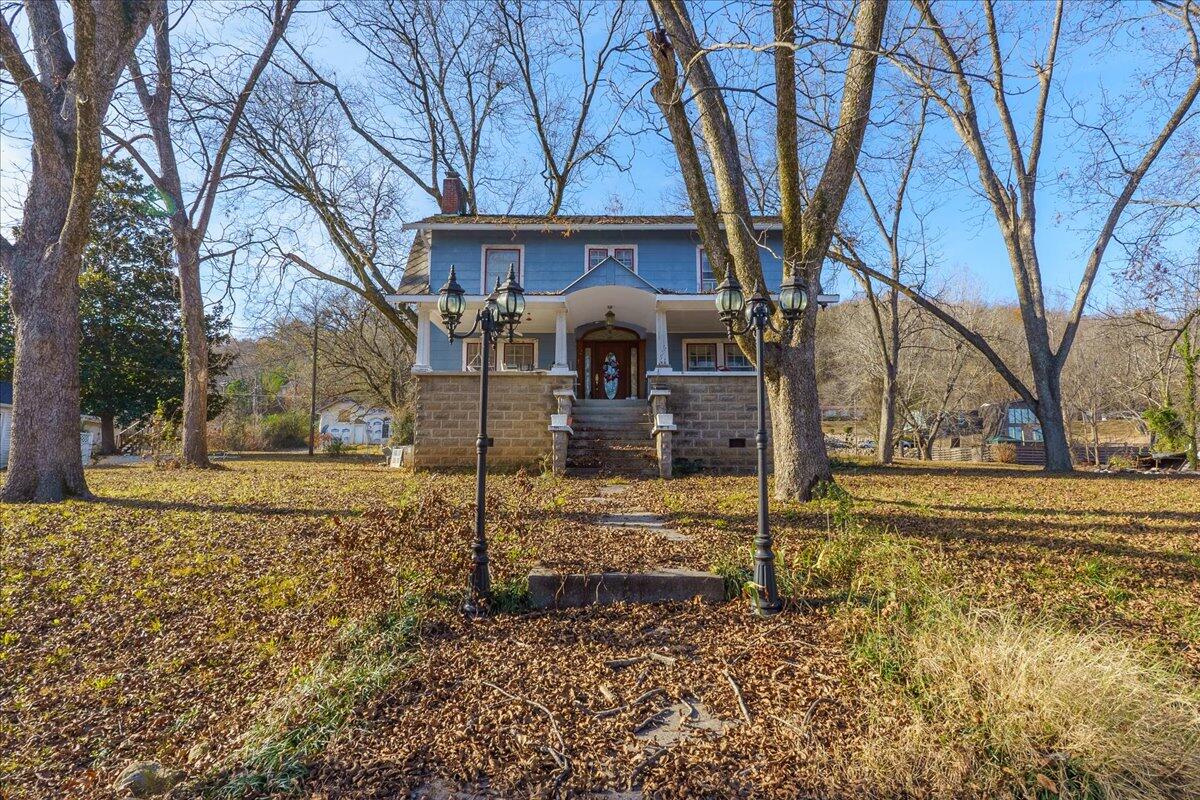 1016 Holly Avenue