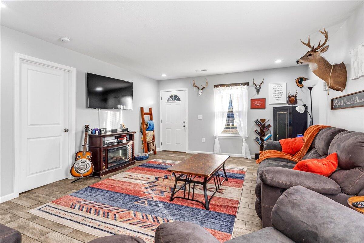 120 Raulston Cove Road