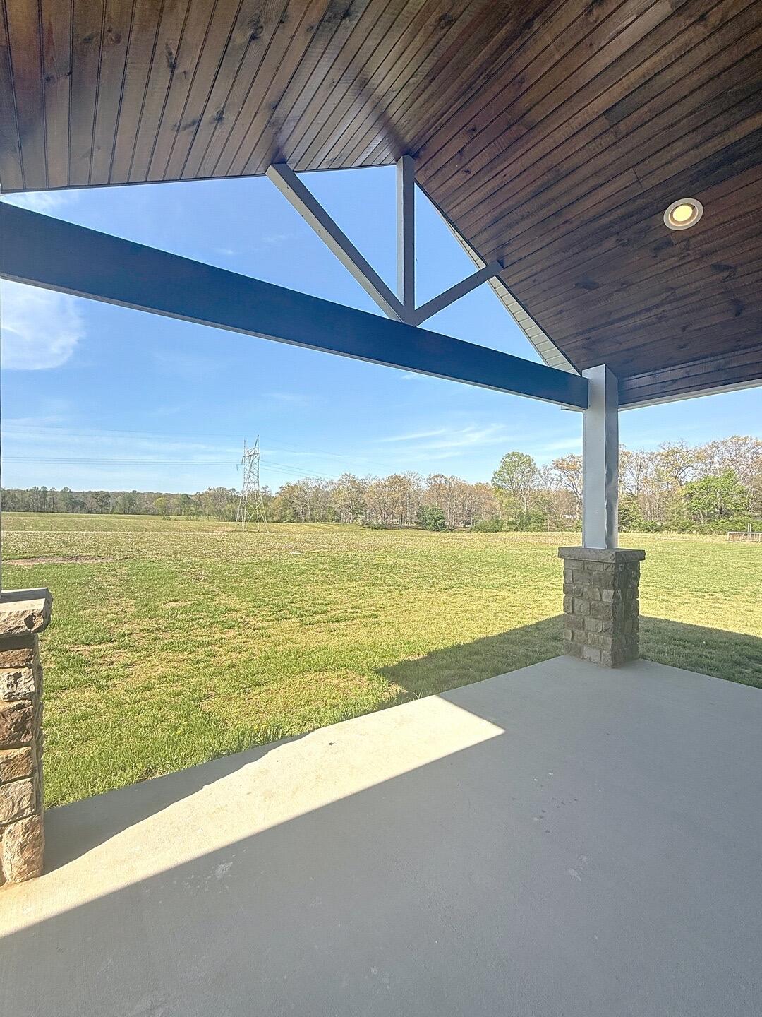 589 County Road, 291