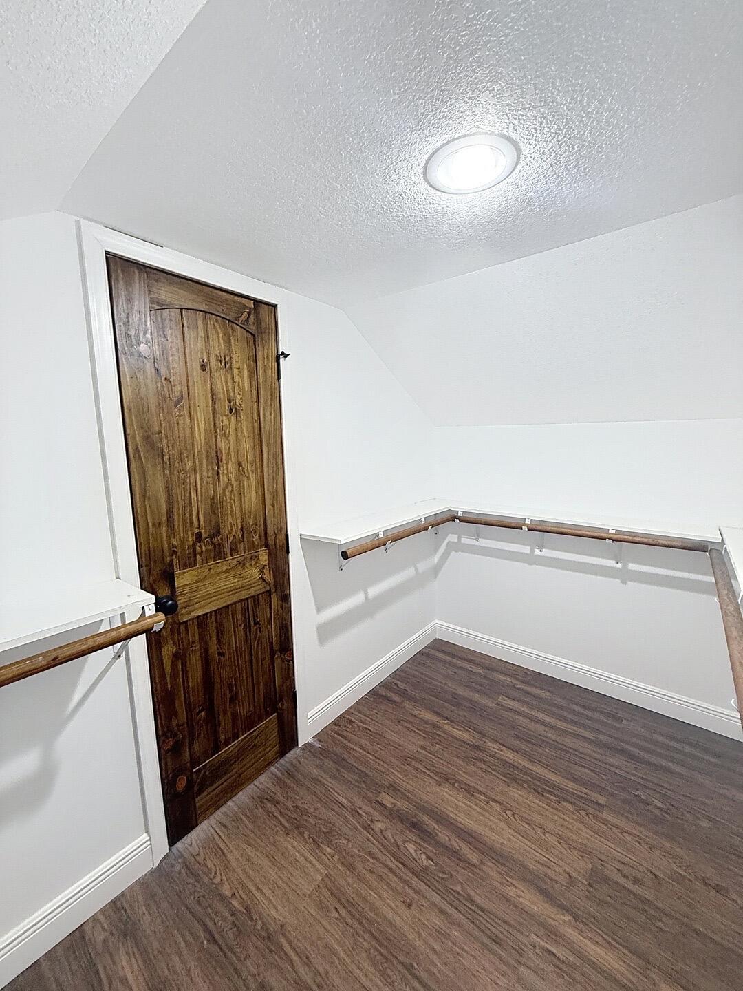 589 County Road, 291