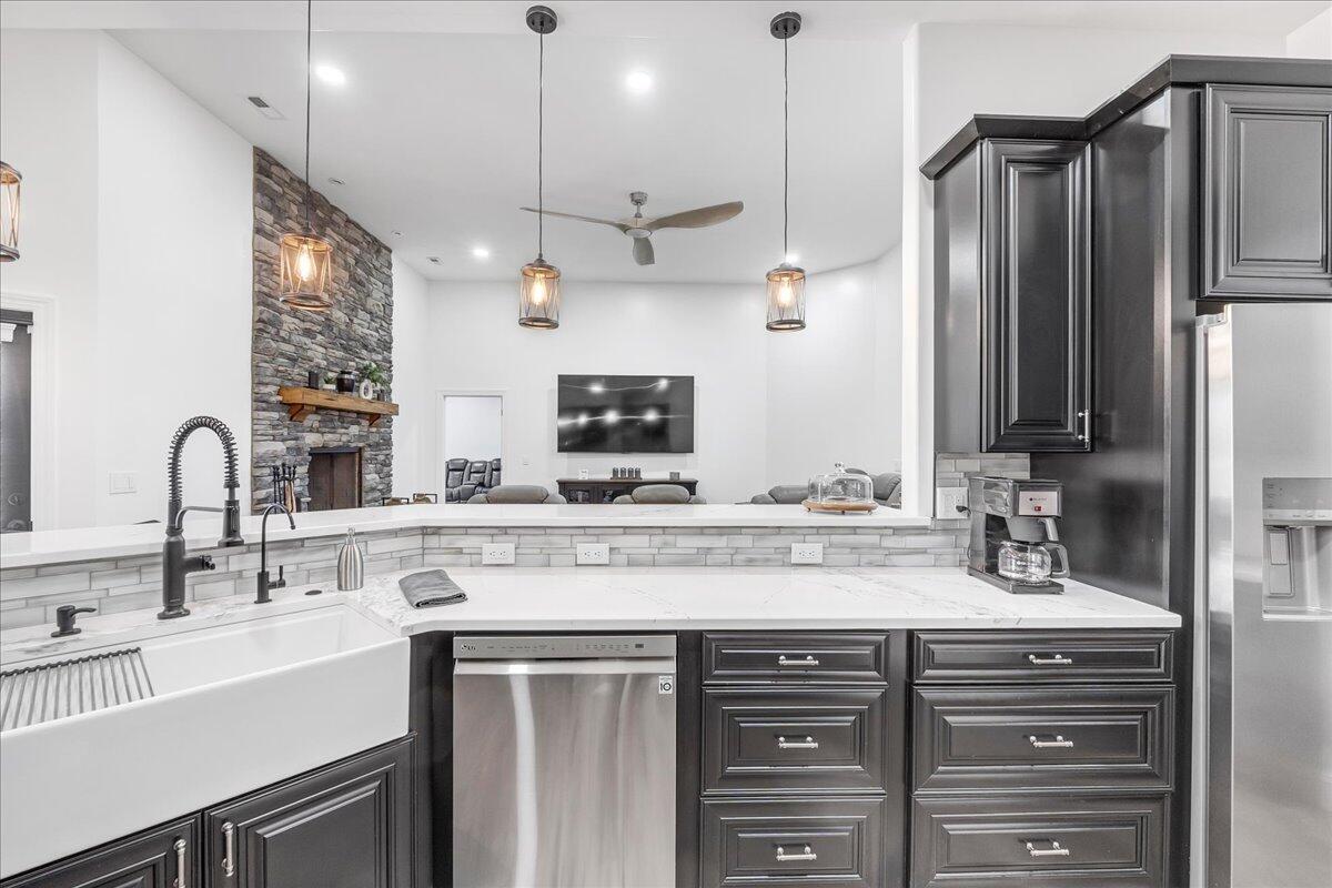 4660 S Pittsburg Mountain Road
