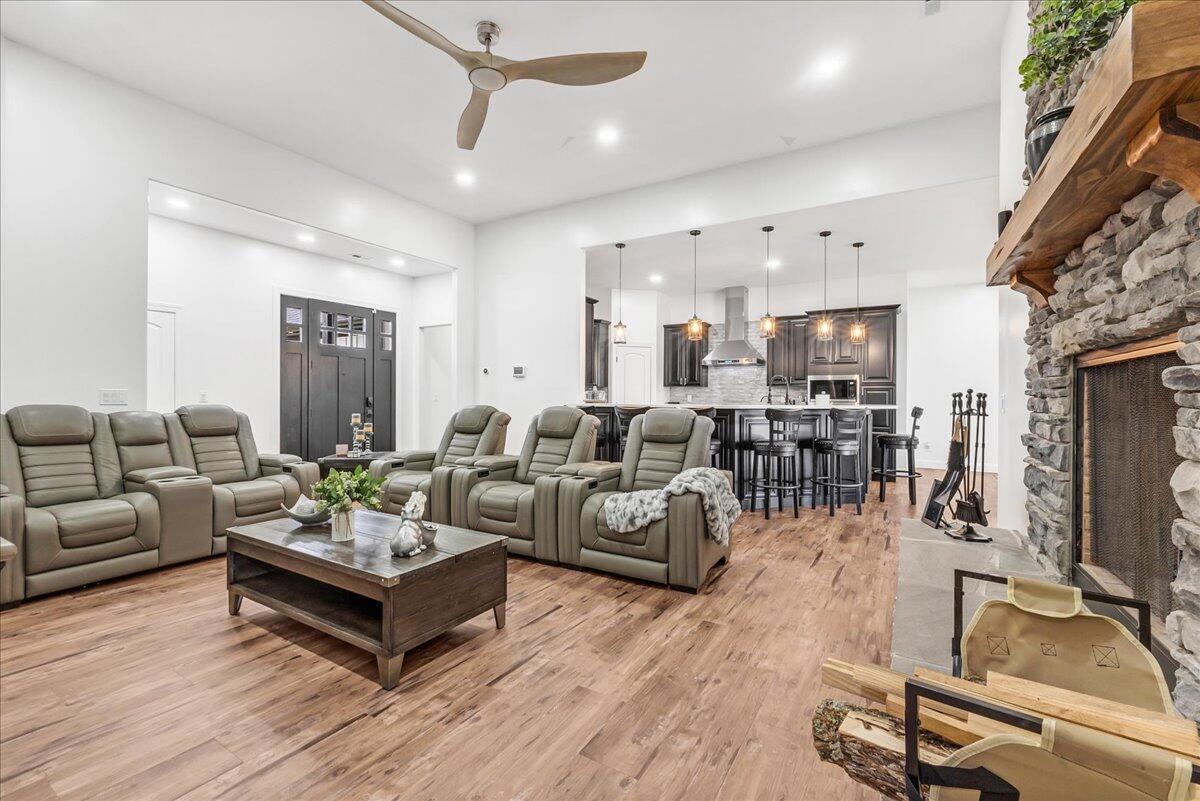 4660 S Pittsburg Mountain Road