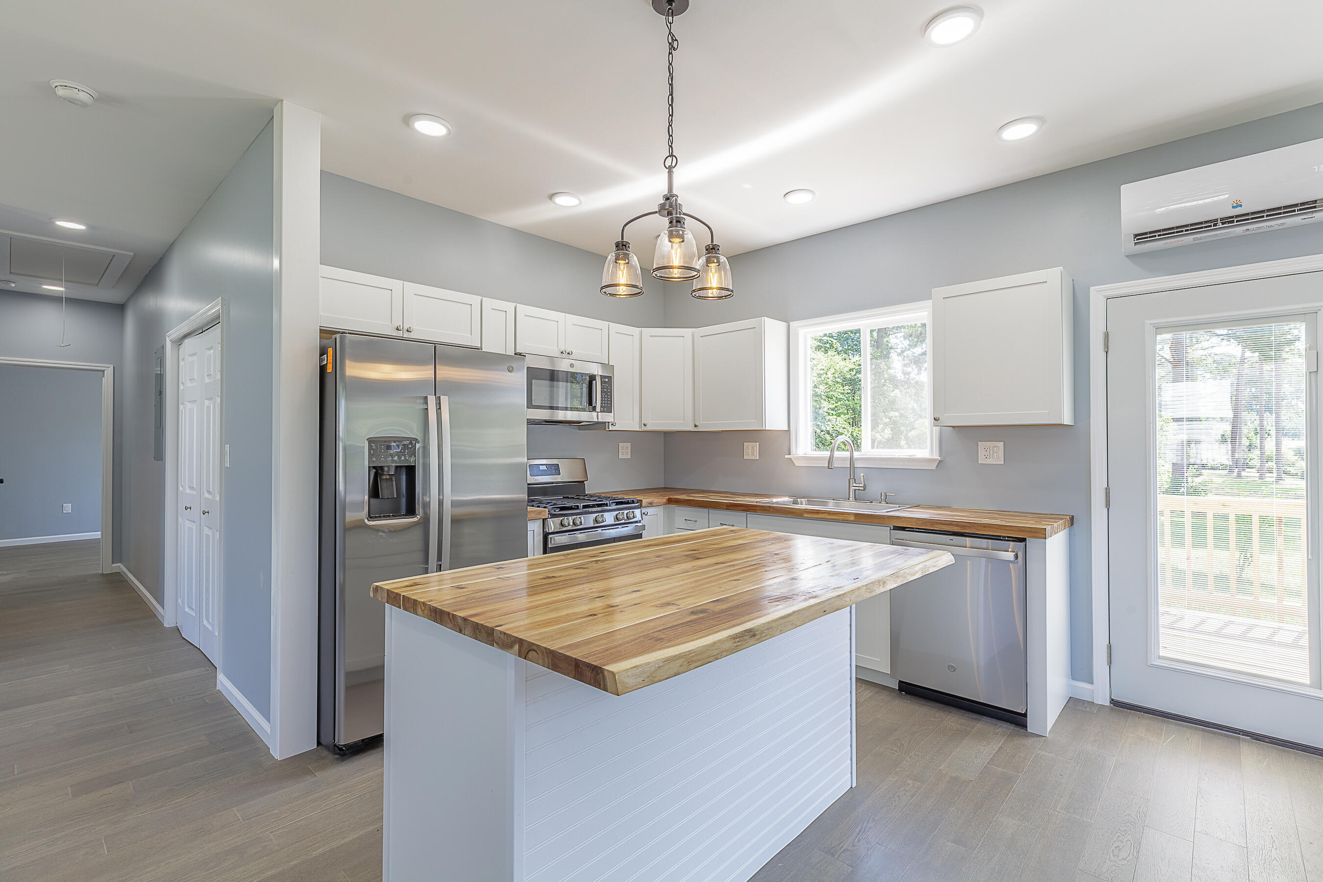 117 Ovie Drive, LaFayette