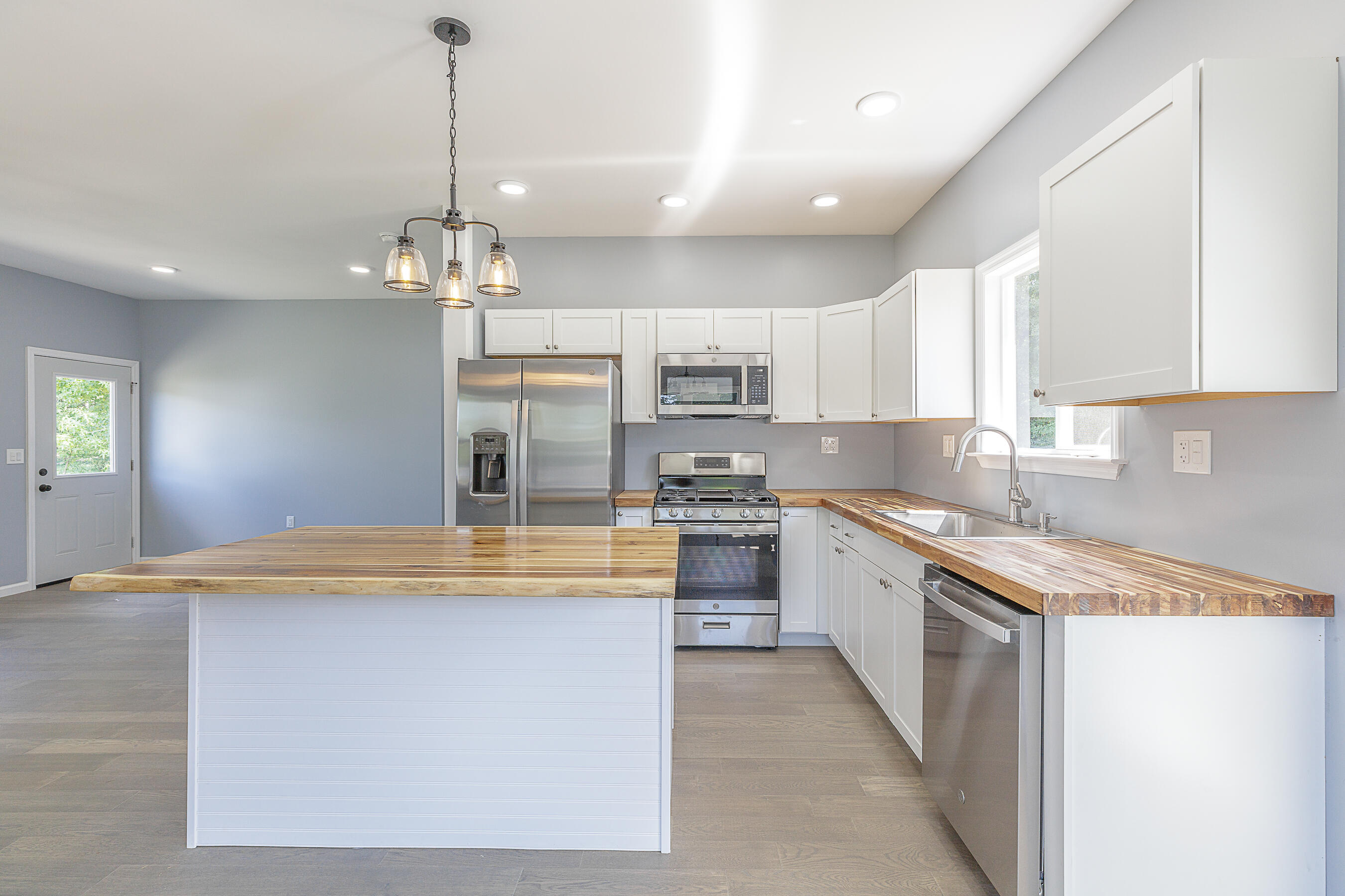 117 Ovie Drive, LaFayette