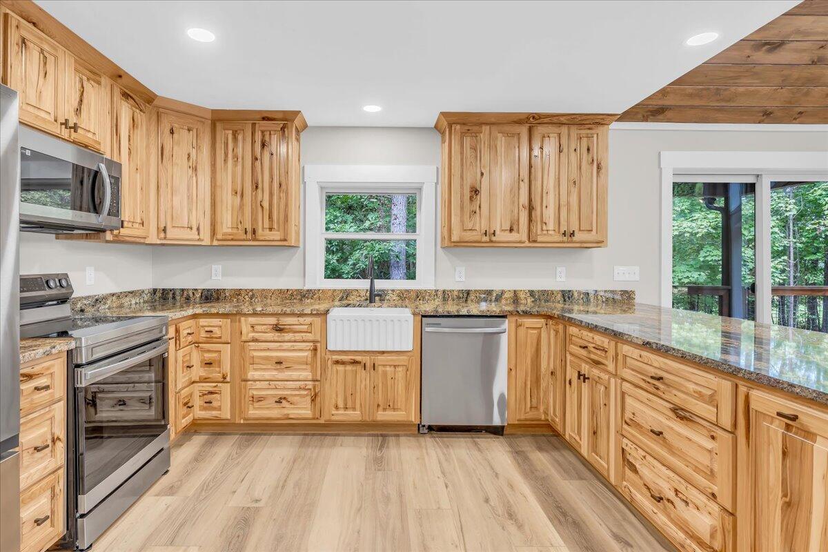 415 Thunder Ridge Drive