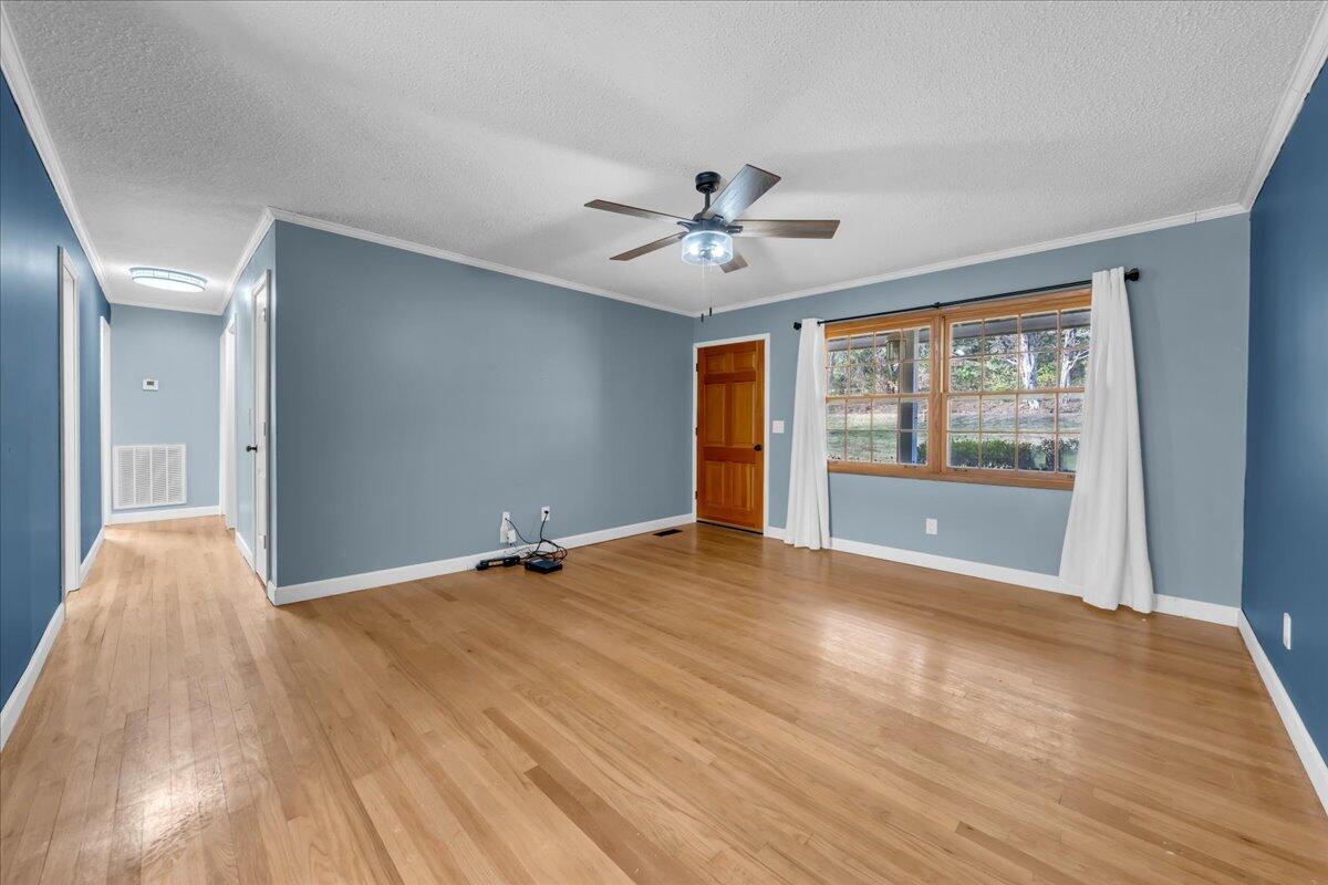 648 Ra Griffith Highway