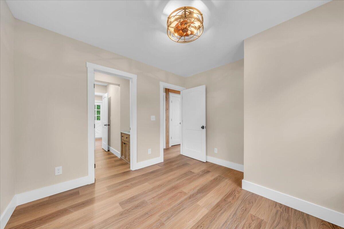 315 Morris Point Lane
