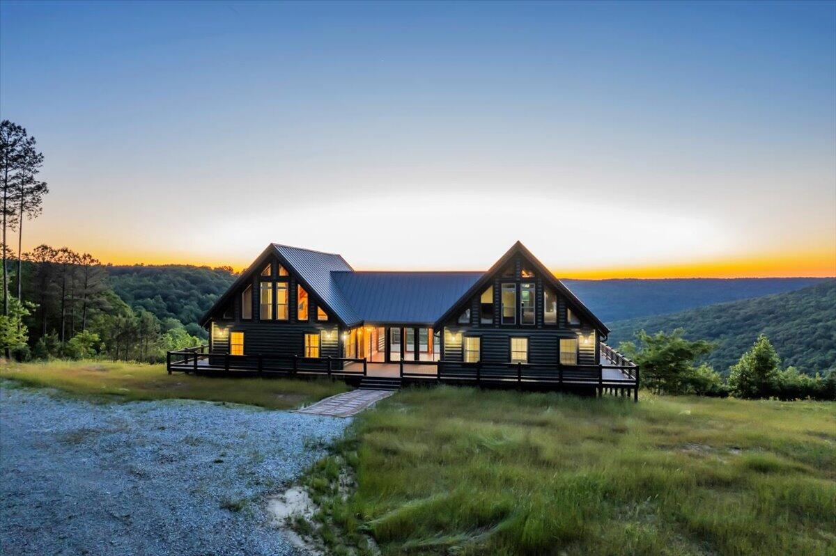 315 Morris Point Lane