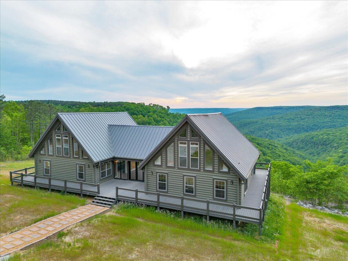 315 Morris Point Lane