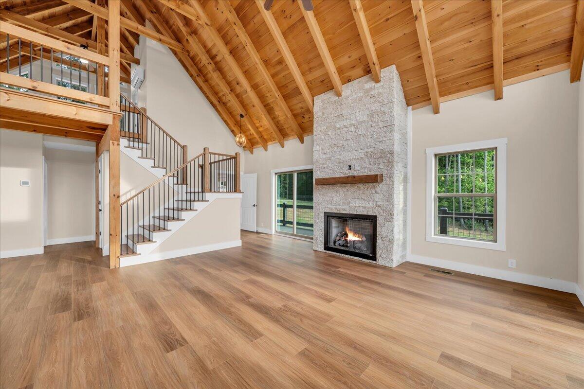 315 Morris Point Lane