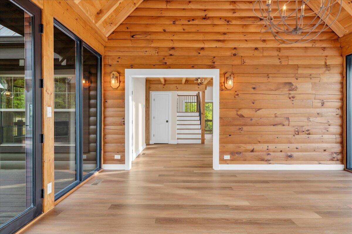 315 Morris Point Lane