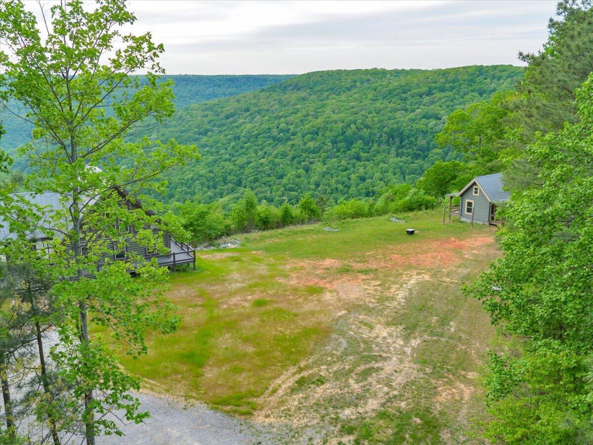 315 Morris Point Lane