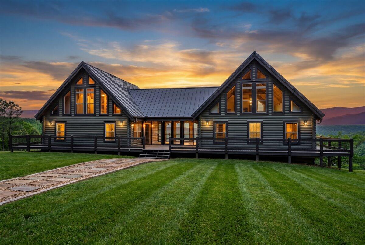 315 Morris Point Lane