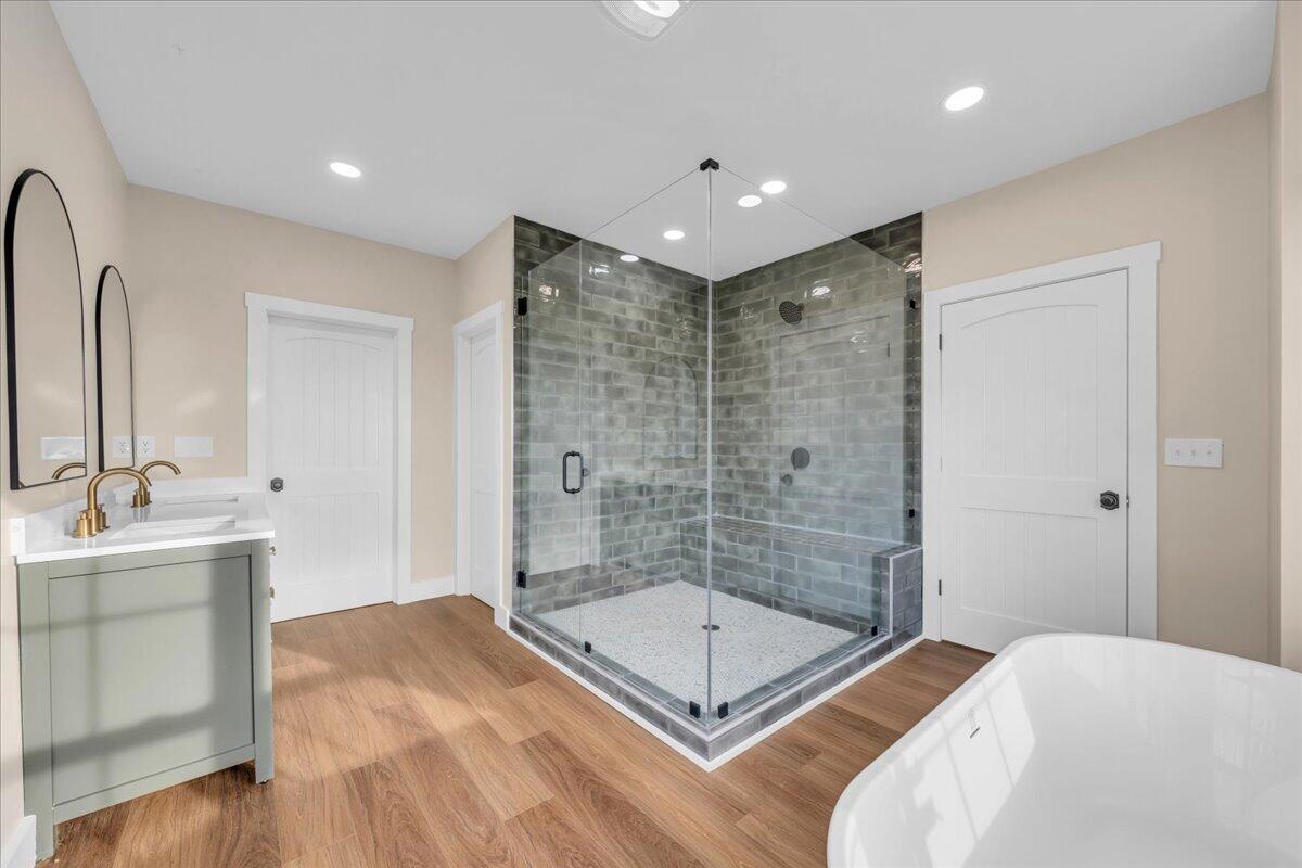 315 Morris Point Lane