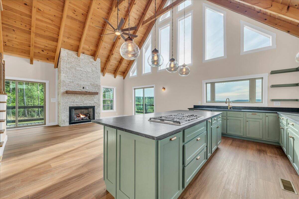 315 Morris Point Lane