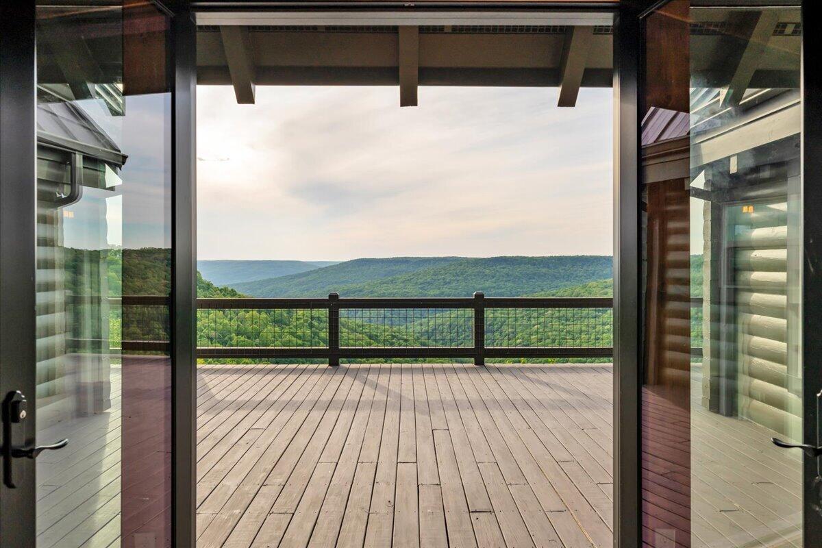315 Morris Point Lane