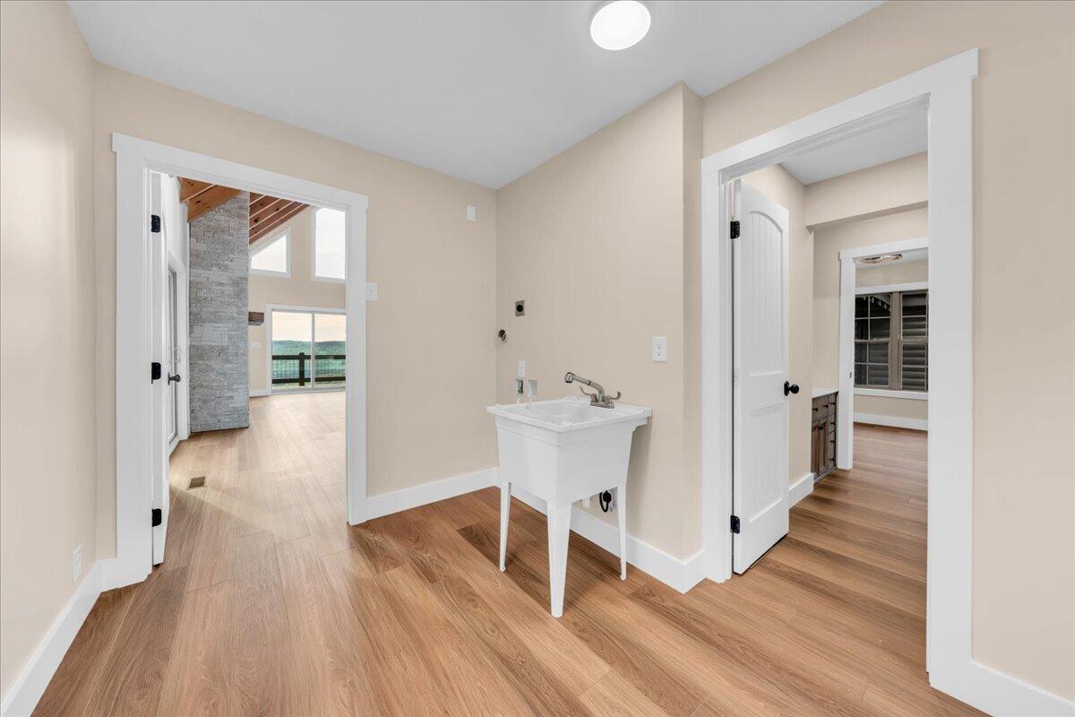 315 Morris Point Lane