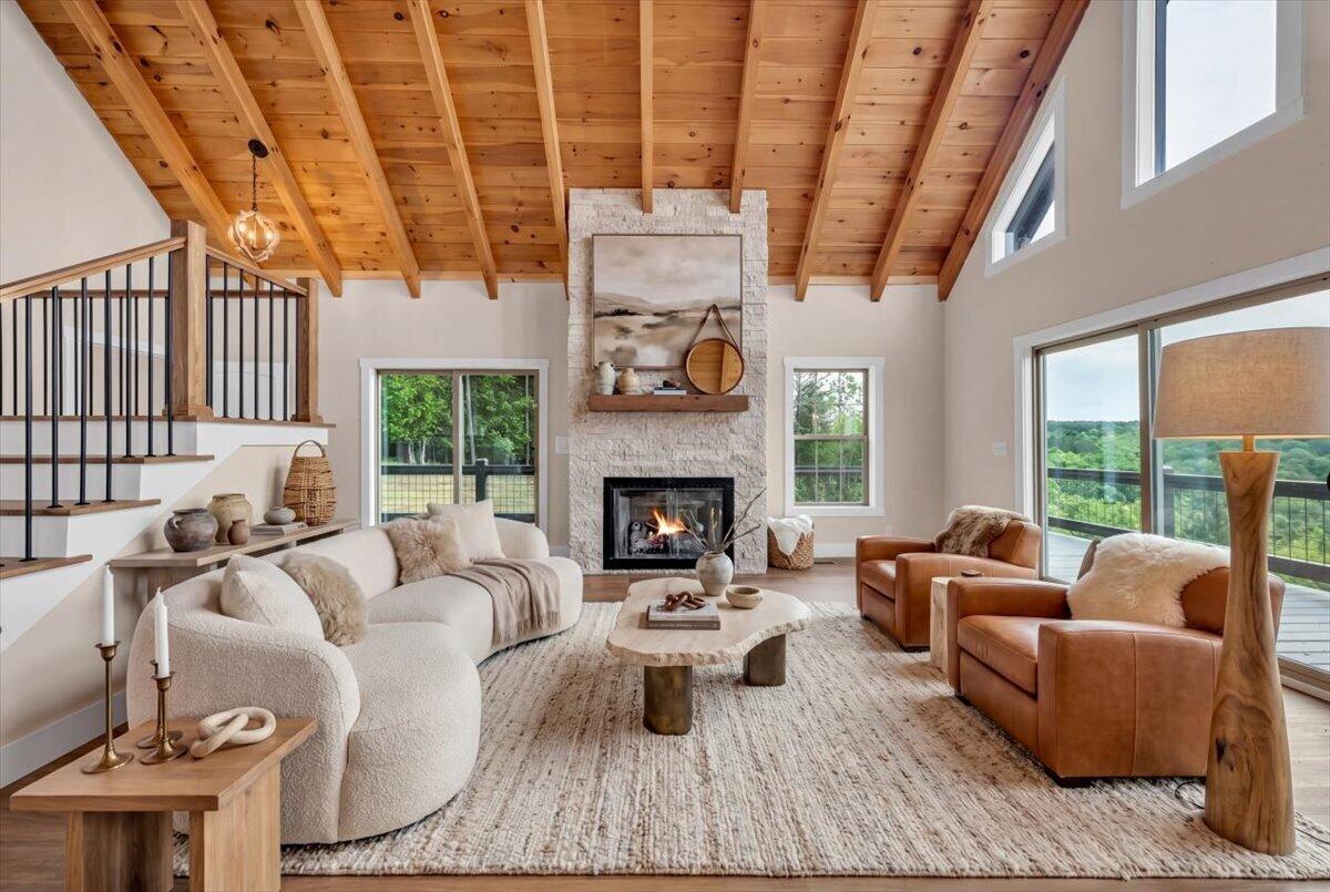 315 Morris Point Lane