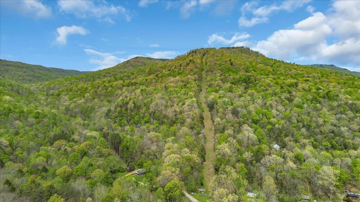 360 Dixon Cove Road
