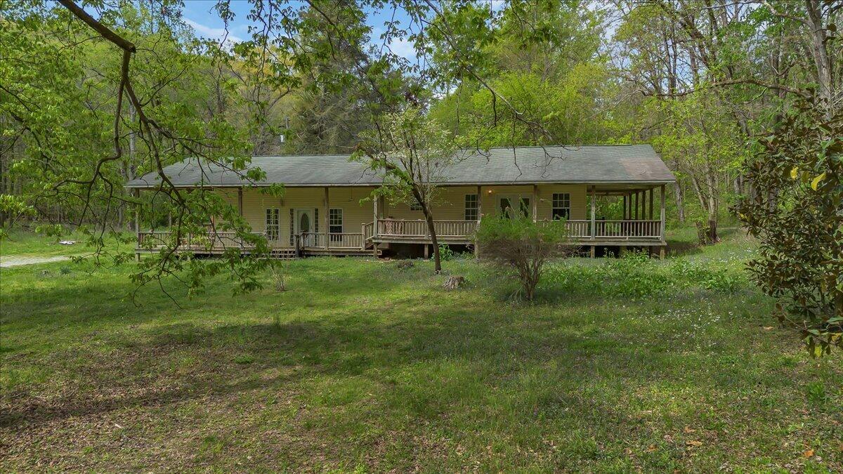 360 Dixon Cove Road