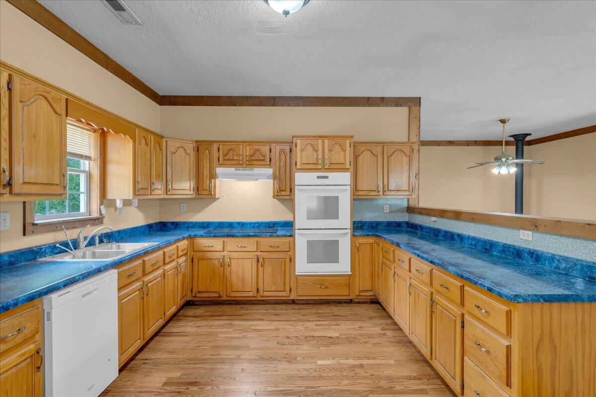 360 Dixon Cove Road
