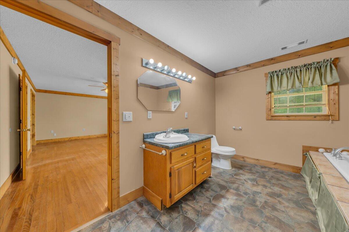 360 Dixon Cove Road