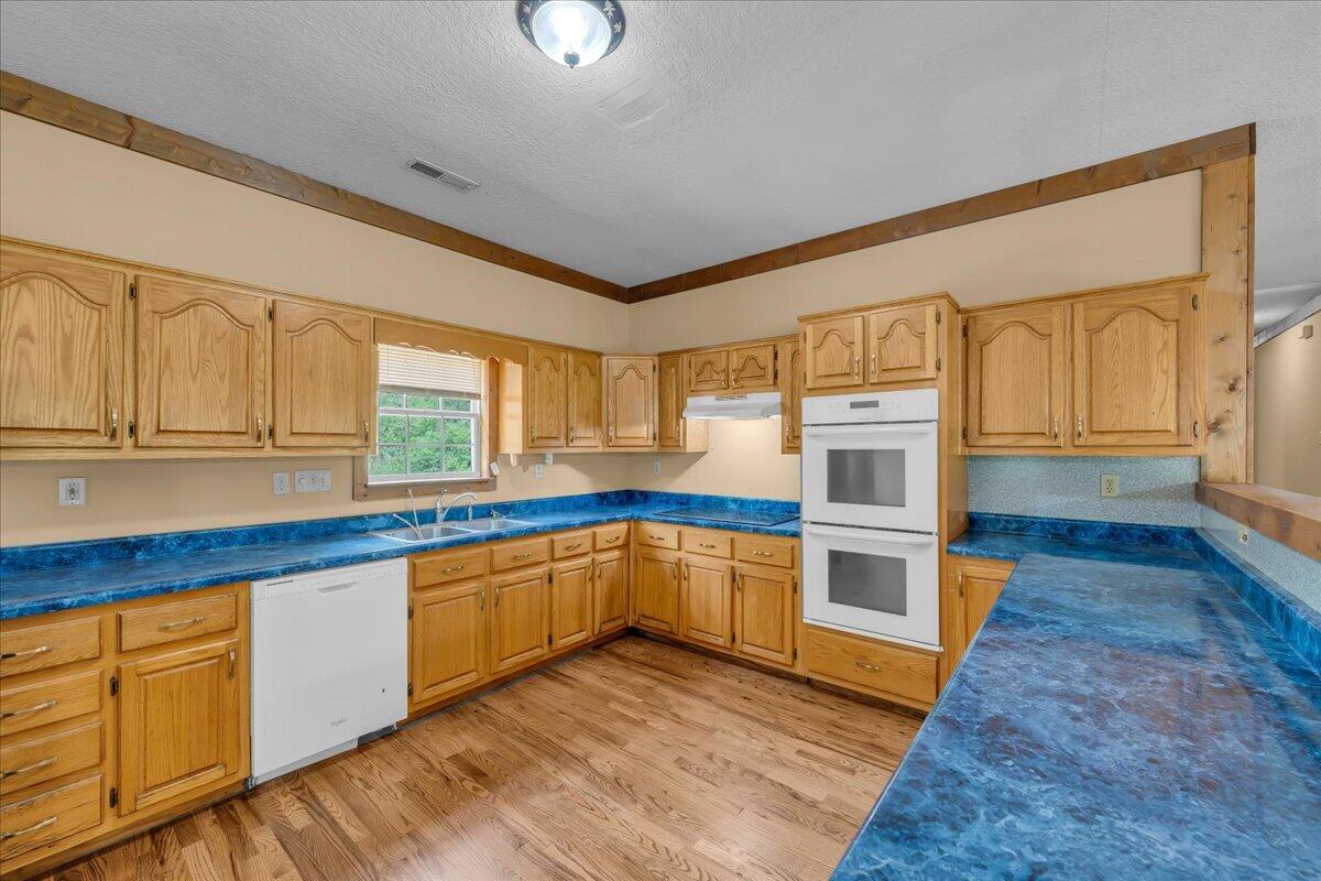 360 Dixon Cove Road