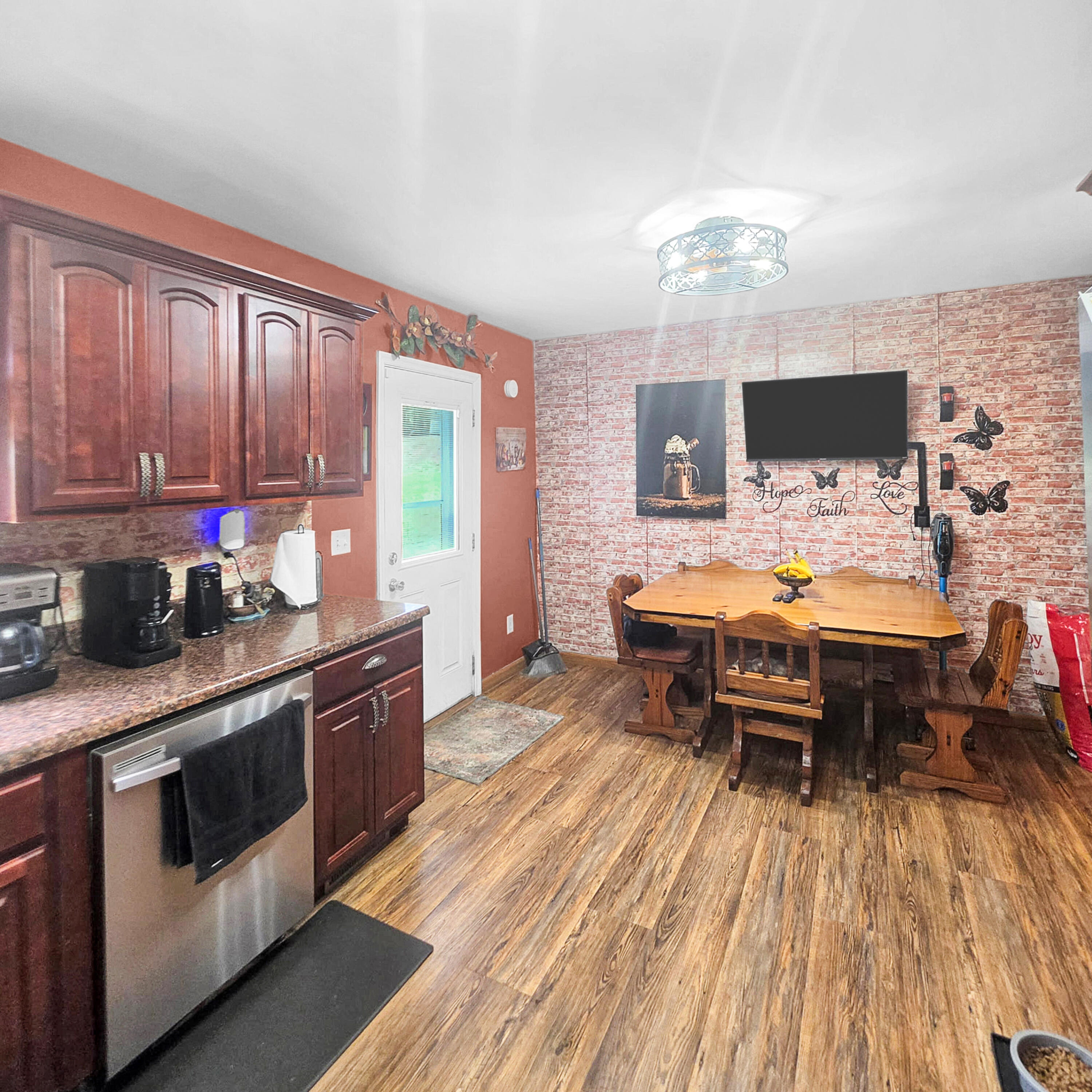 240 Ridge Road