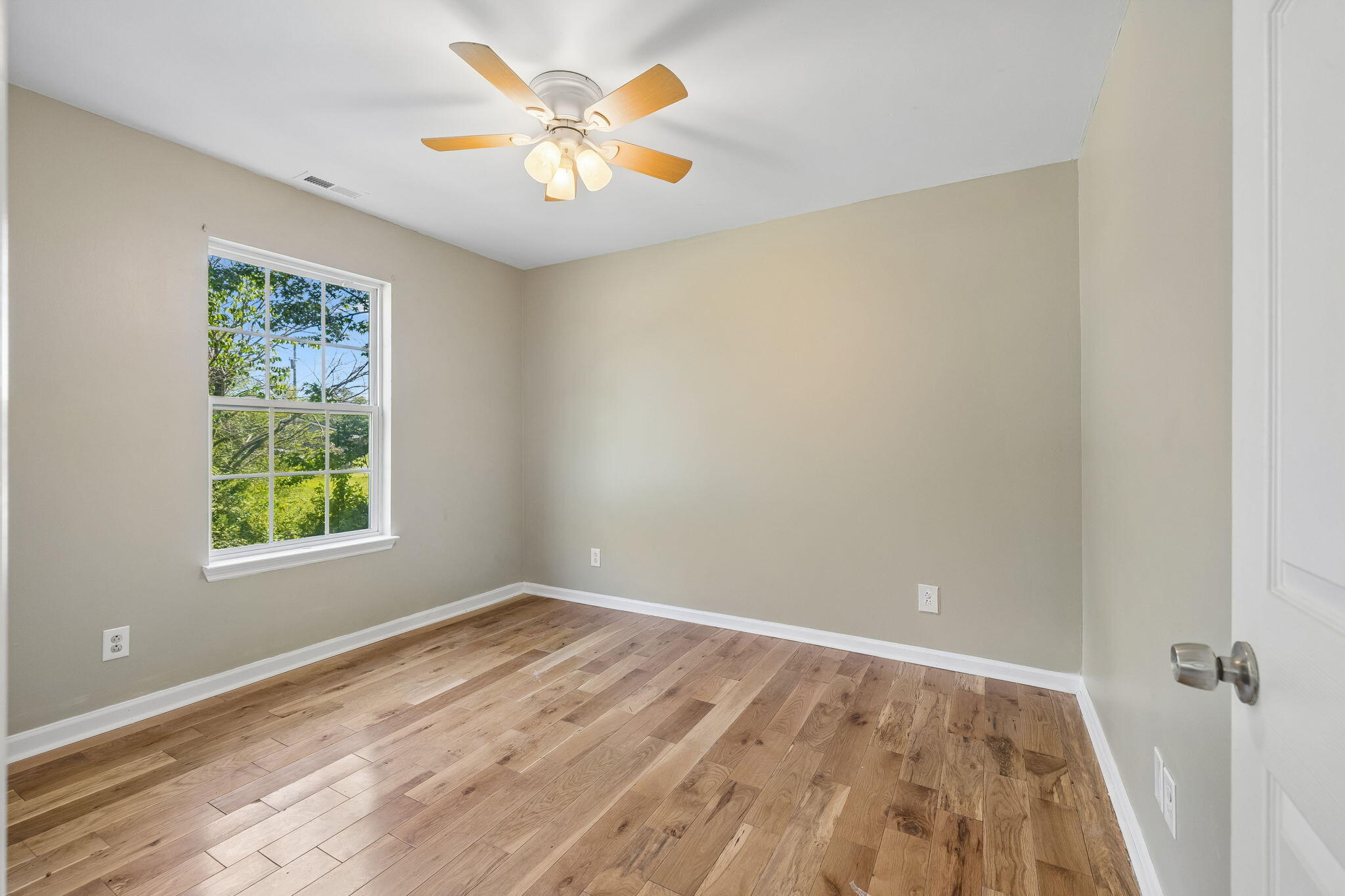 280 Hillside Road