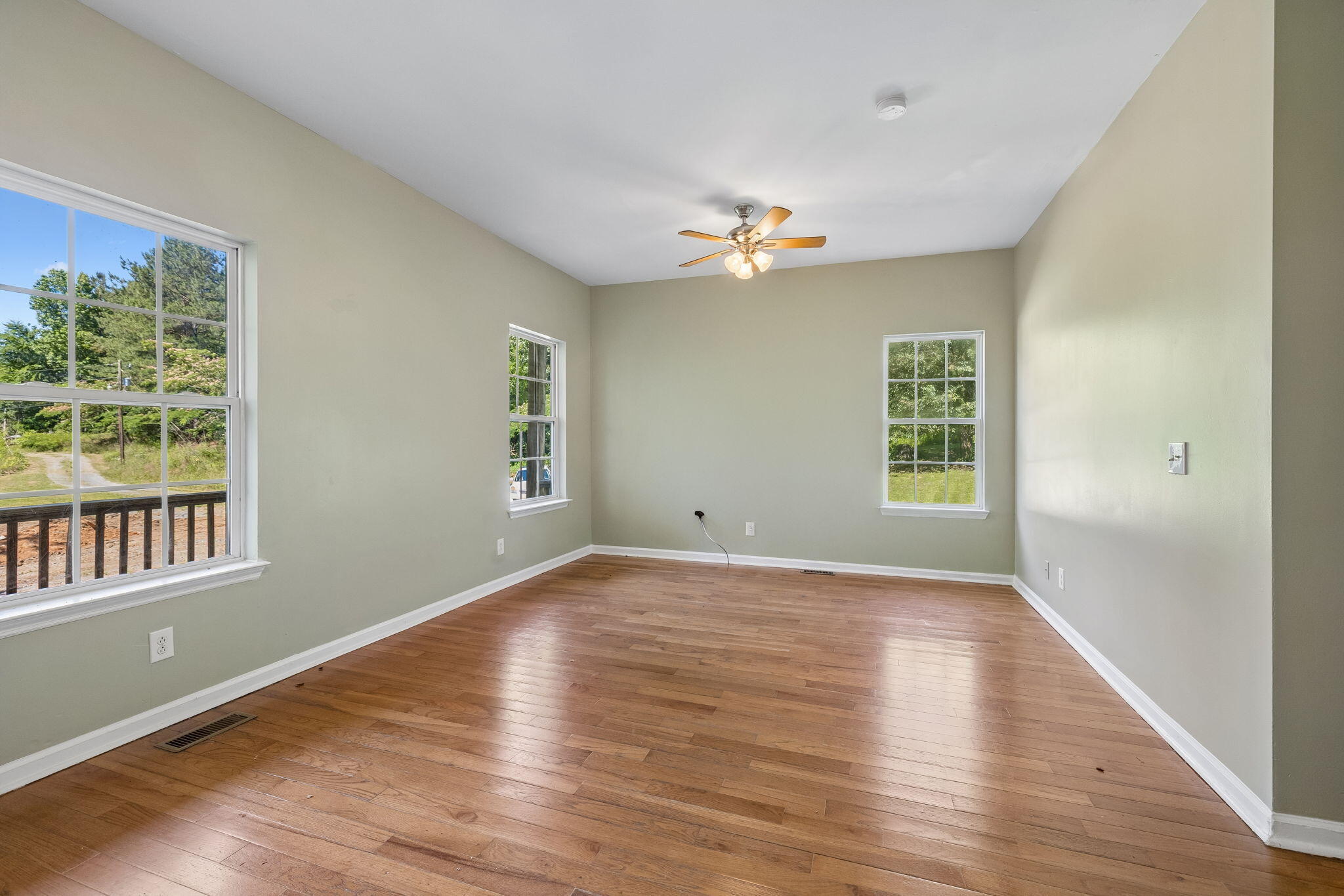 280 Hillside Road