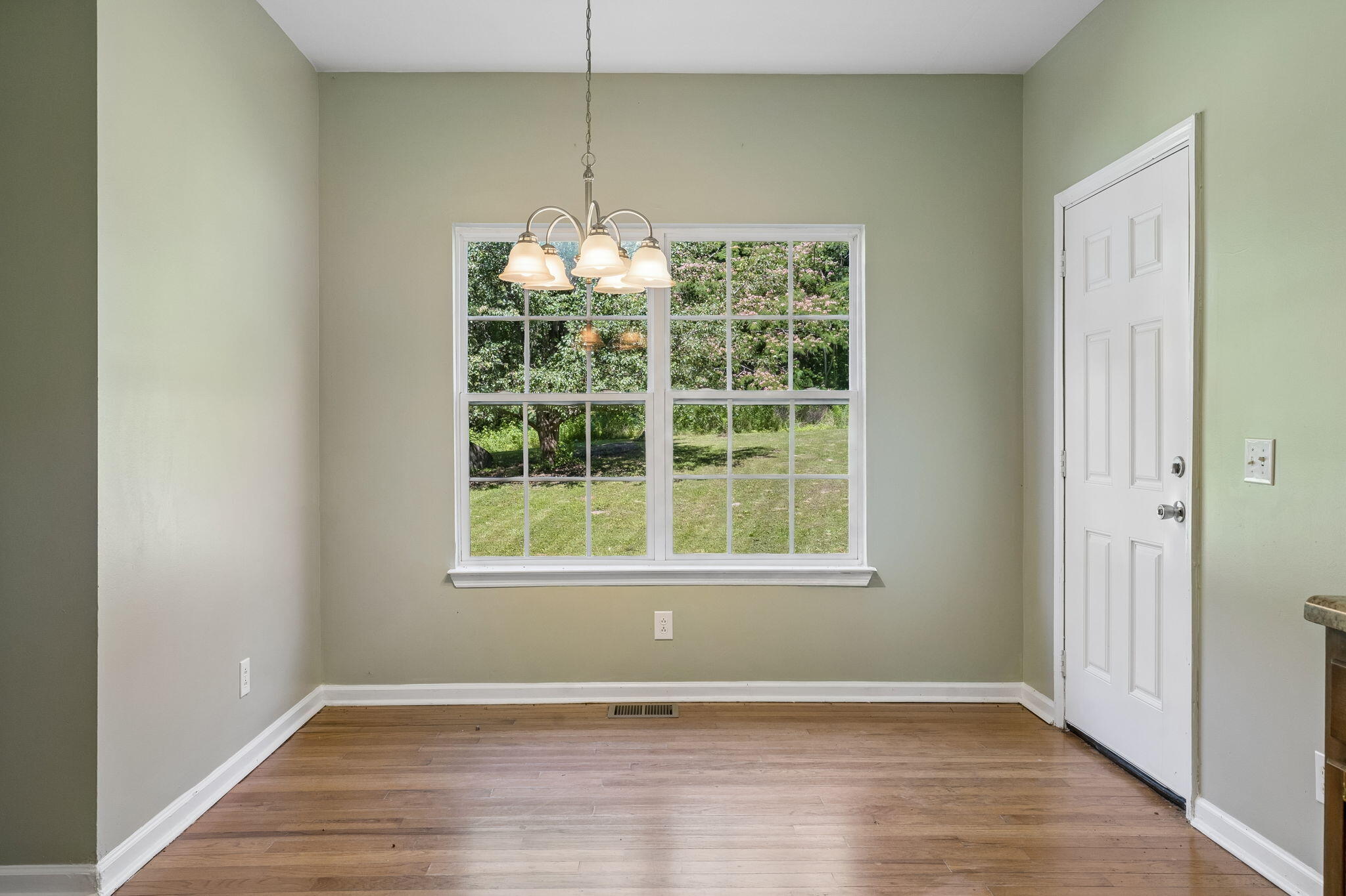 280 Hillside Road