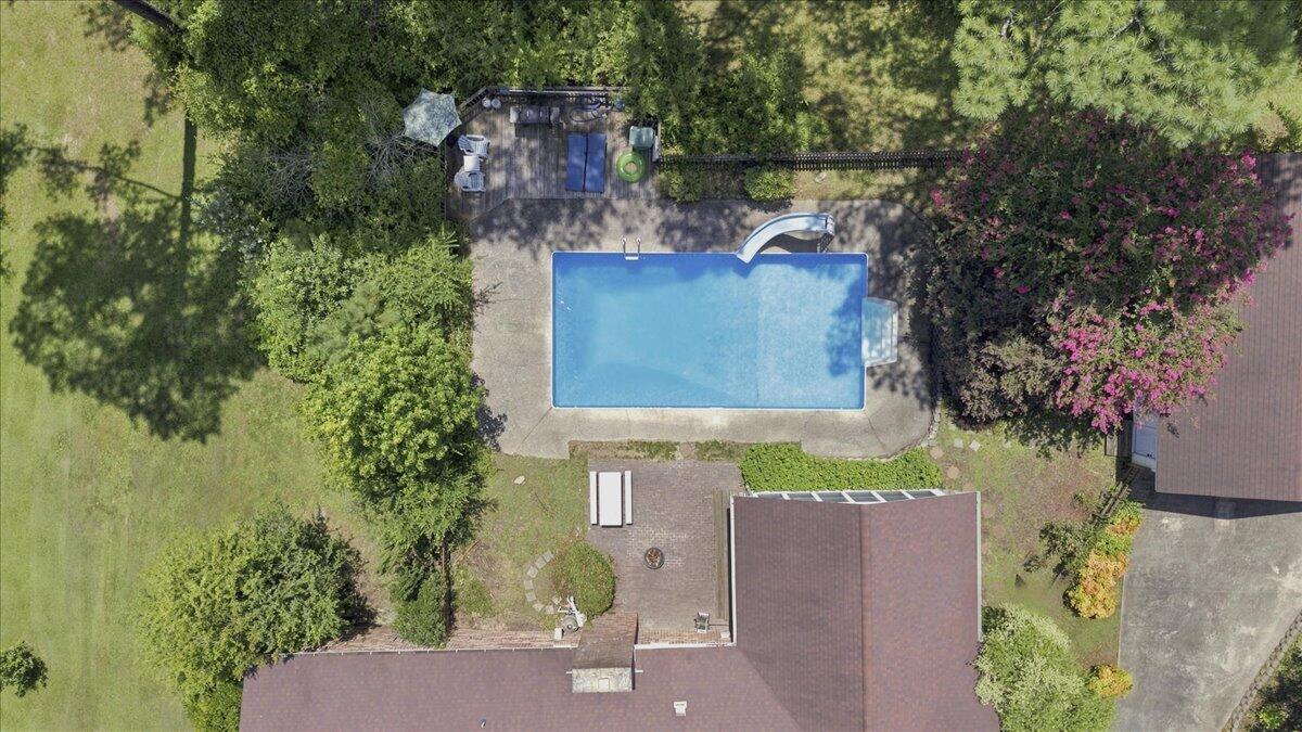 1232 Hall Drive