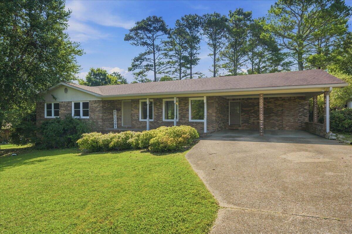 1232 Hall Drive