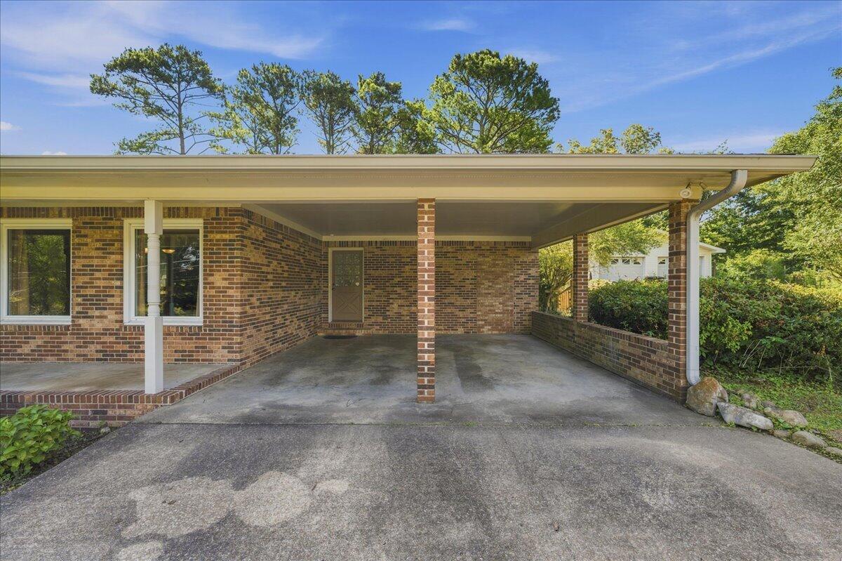 1232 Hall Drive
